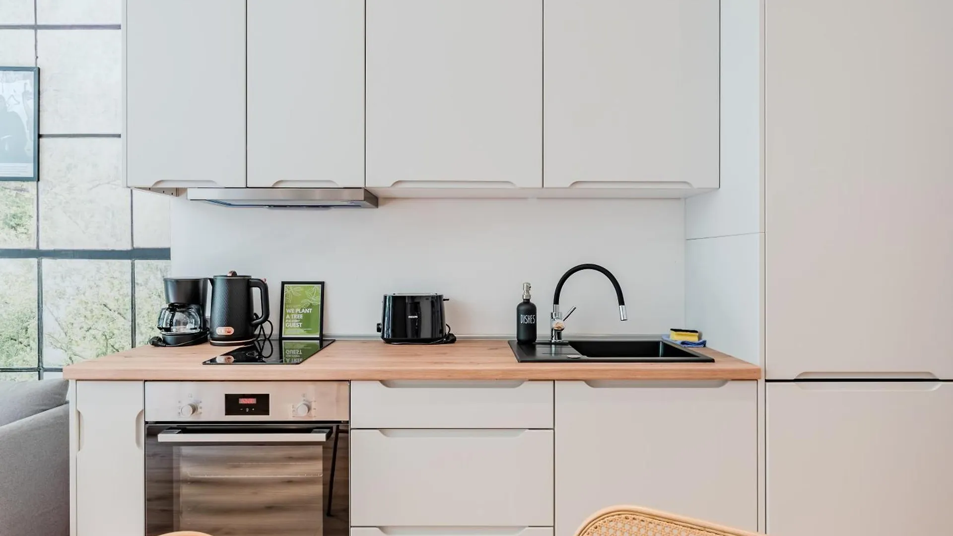 Central Iconic Berlin Characters Apartment 0*,  Germany